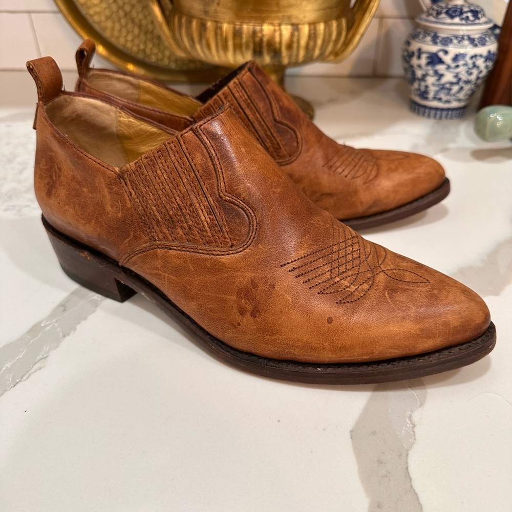 Frye 💥💥💥 - Picture 3 of 5
